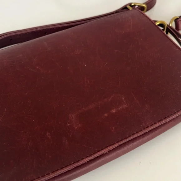 Madewell The Flap Convertible Crossbody Bag in Dark Cabernet